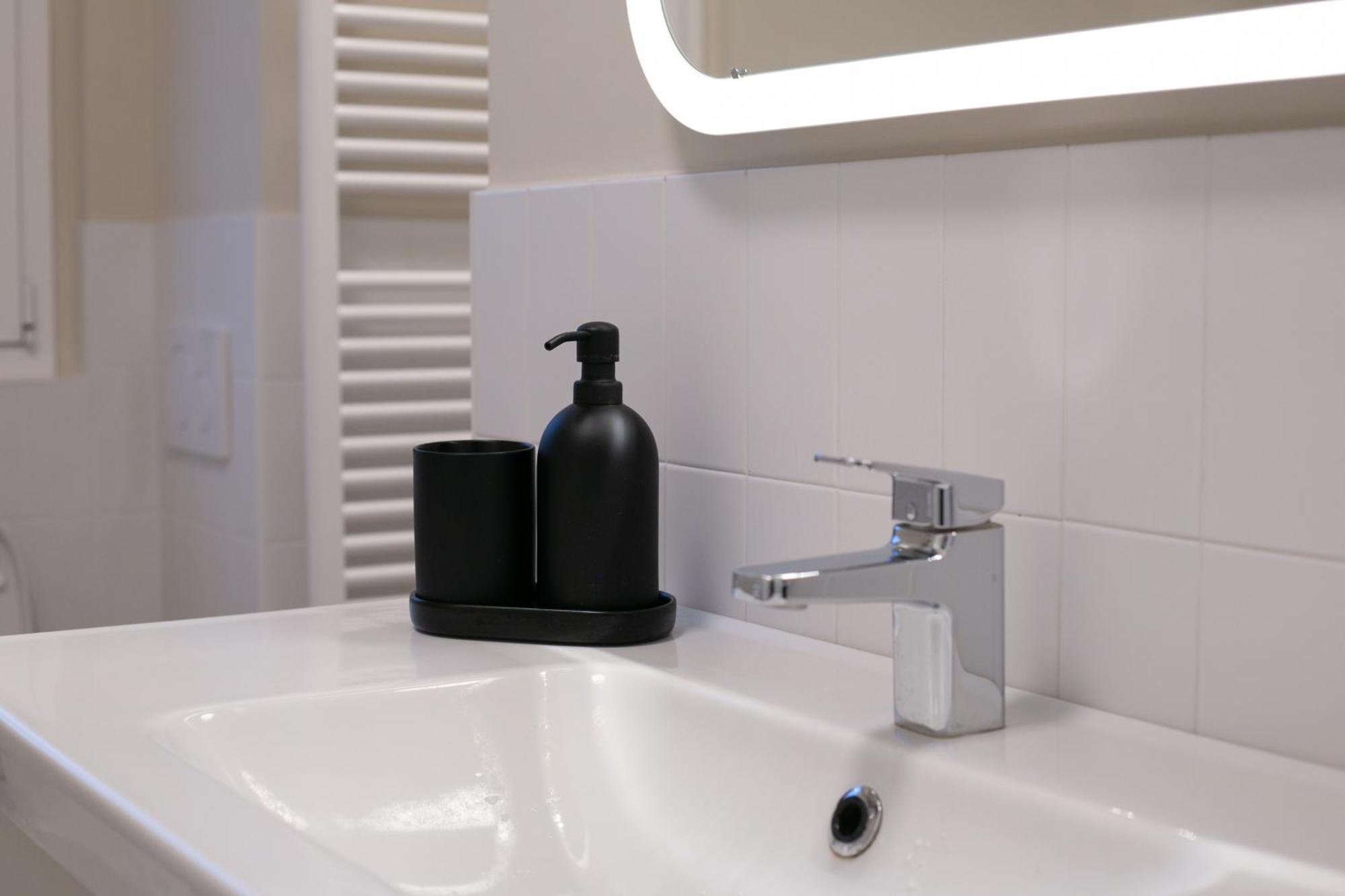 Dreams Exclusive Apartments With Terrace - Free Parking - M1 Station - Near Center Milán Exterior foto